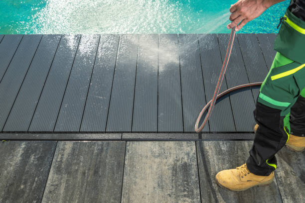 Best Commercial Pressure Washing  in Centralia, WA